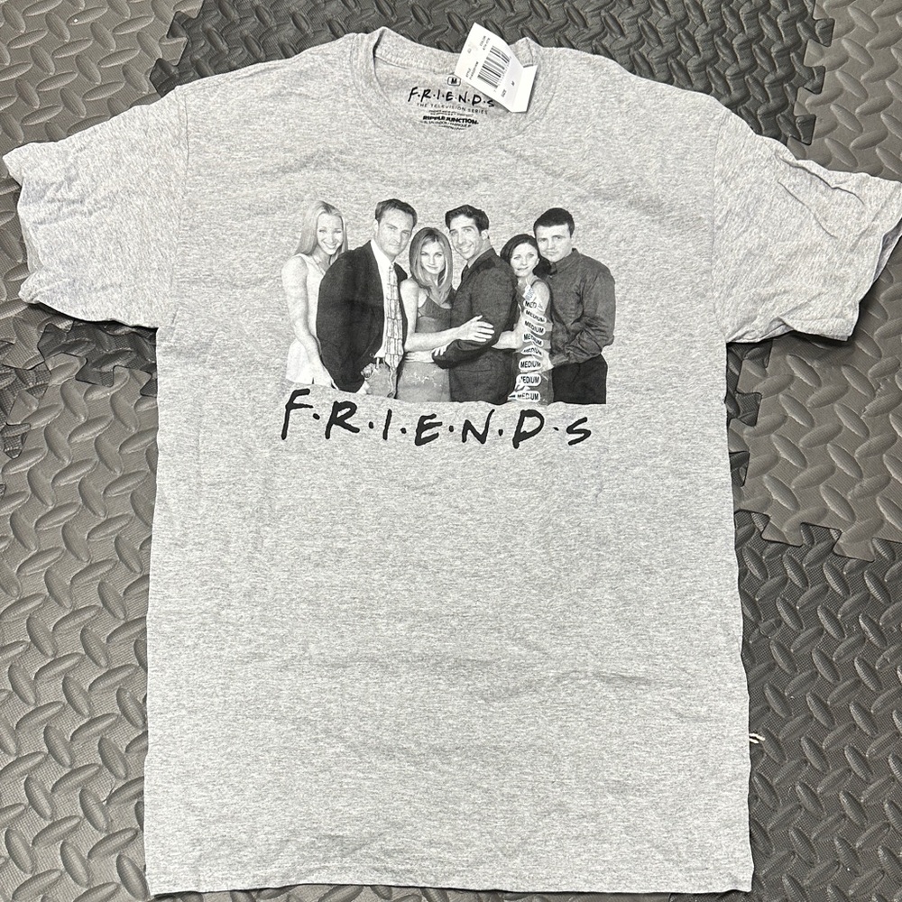 FRIENDS Classic Gray Short Sleeve Tee